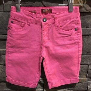 Arizona Jeans Hot Pink Bermuda Jean Shorts,‎ 10 sli